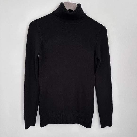 French Connection Turtleneck - Picture 1 of 3